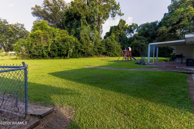 204 Rim Road, Lafayette, LA 70507