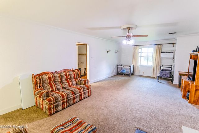 204 Rim Road, Lafayette, LA 70507