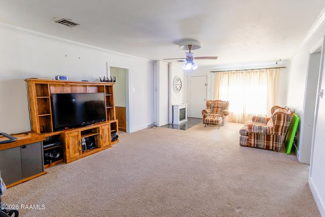 204 Rim Road, Lafayette, LA 70507