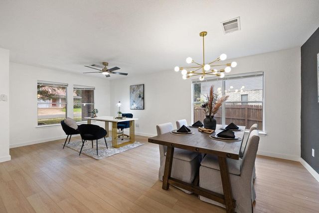 1121 Welch WAY, Cedar Park, TX 78613