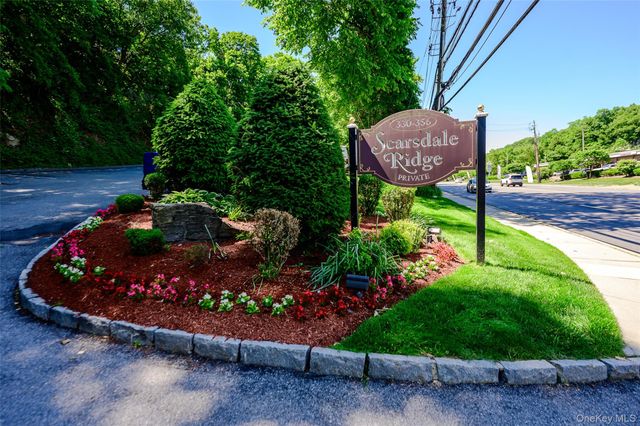 352 Central Avenue 10D, Scarsdale, NY 11221