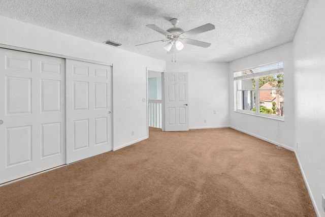 10152 Aspen Way, Palm Beach Gardens, FL 33410