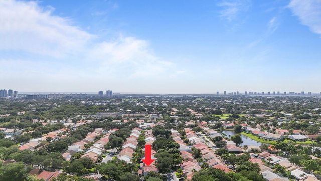 10152 Aspen Way, Palm Beach Gardens, FL 33410