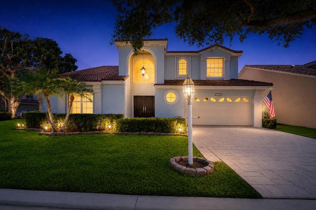 10152 Aspen Way, Palm Beach Gardens, FL 33410