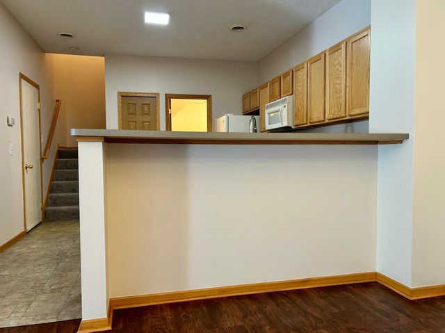 18092 69th Place N, Maple Grove, MN 55311