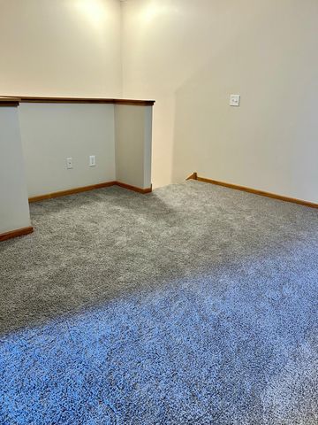 18092 69th Place N, Maple Grove, MN 55311