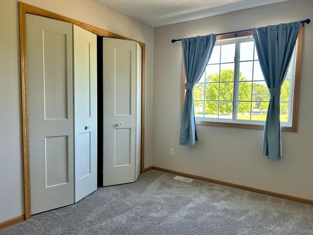 18092 69th Place N, Maple Grove, MN 55311