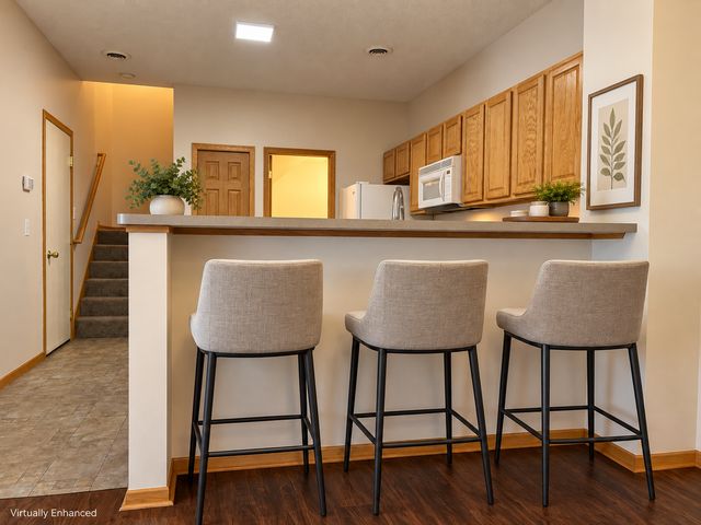 18092 69th Place N, Maple Grove, MN 55311