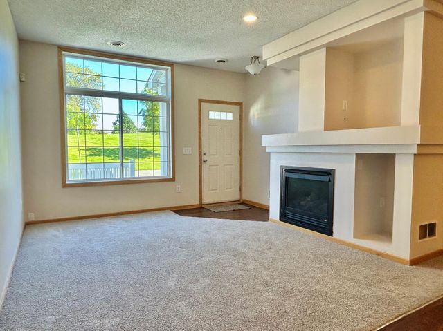 18092 69th Place N, Maple Grove, MN 55311