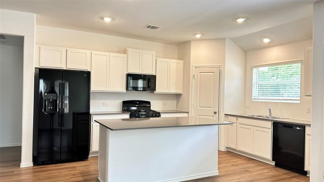 155 Crawford, Kyle, TX 78640