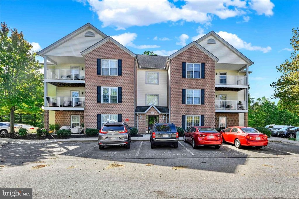 26 BELLA VITA CT, Westminster, MD 21157