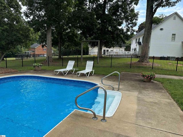 304 N Silver Beech Lane, Greer, SC 29651