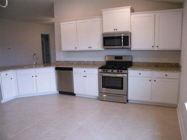 5315 New Iberia Lane, Dickinson, TX 77539