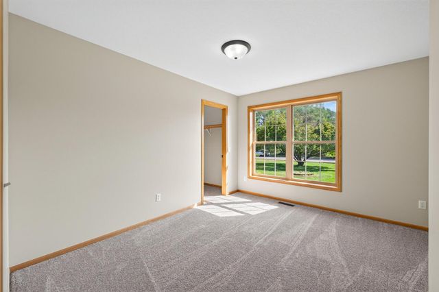 21340 Van Buren Street NE, East Bethel, MN 55011