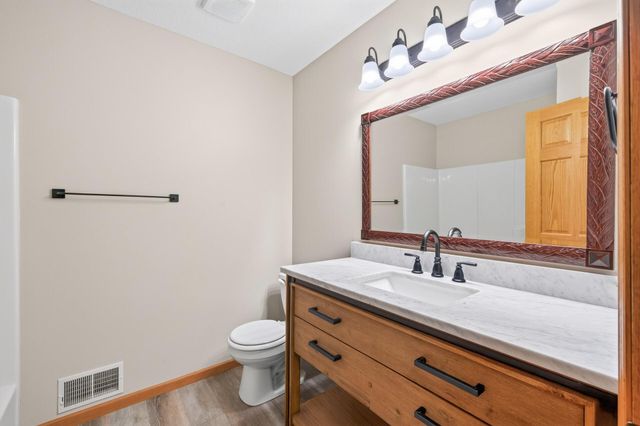 21340 Van Buren Street NE, East Bethel, MN 55011