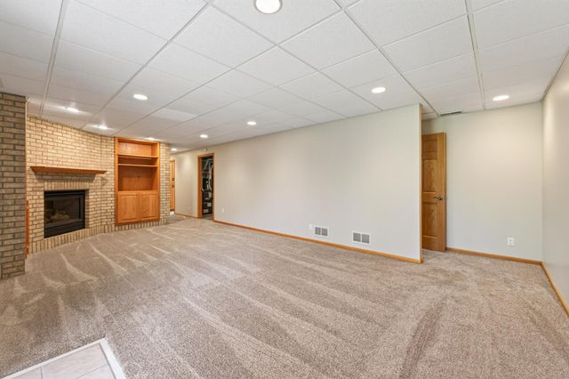 21340 Van Buren Street NE, East Bethel, MN 55011