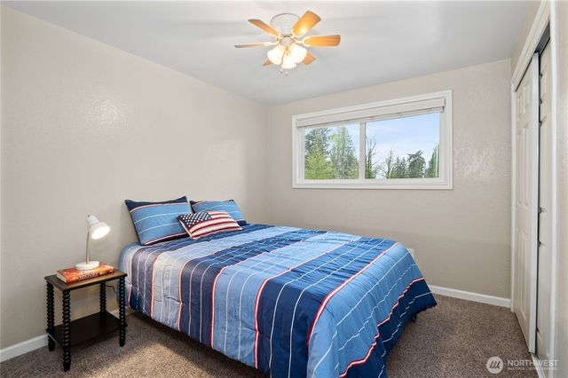 408 119th Avenue E, Edgewood, WA 98372