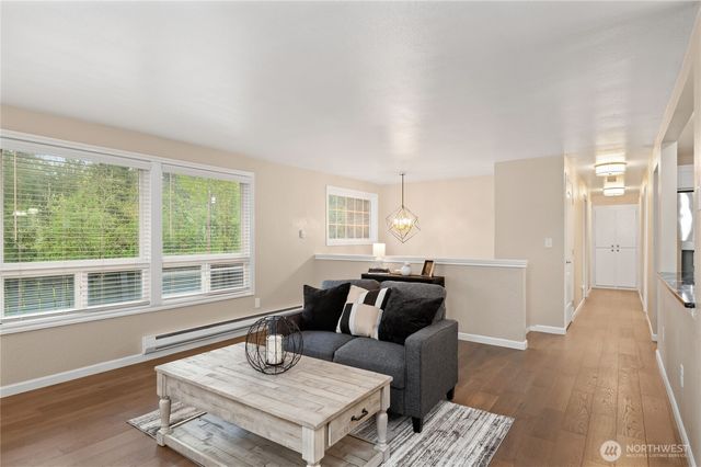 408 119th Avenue E, Edgewood, WA 98372