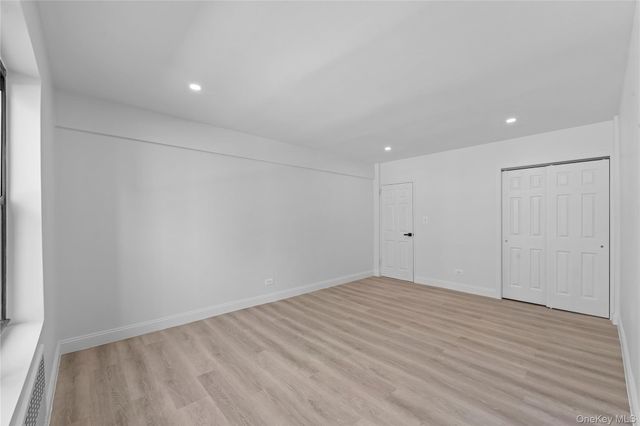 37-20 87th Street 2F, Jackson Heights, NY 11372