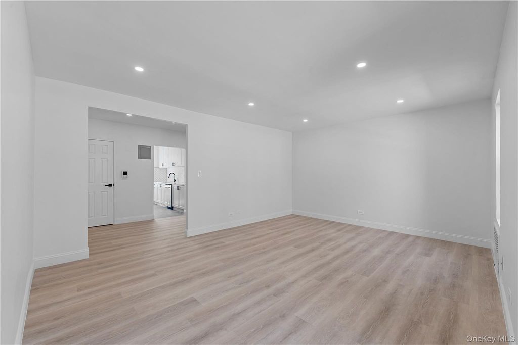 37-20 87th Street 2F, Jackson Heights, NY 11372