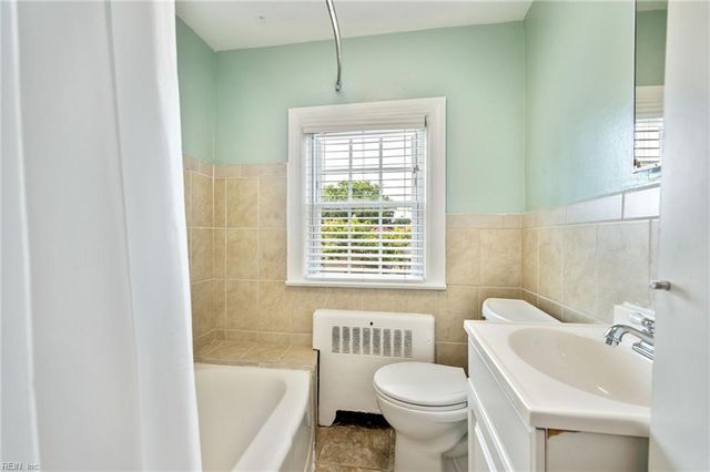 2715 Beachmont AVE, Norfolk, VA 23504