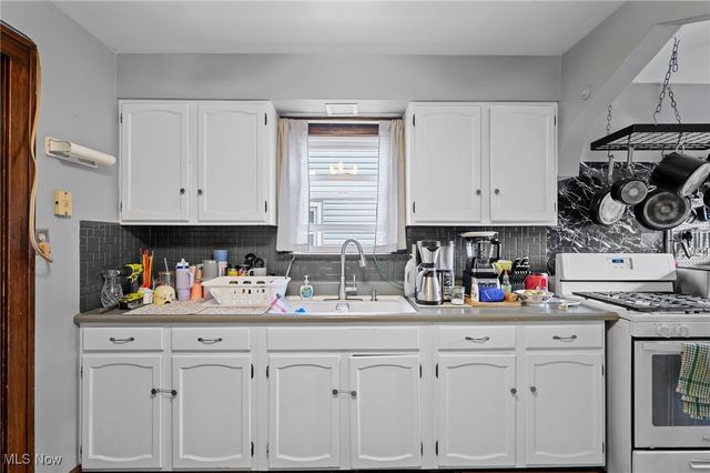 5417 Northcliff Avenue, Cleveland, OH 44144