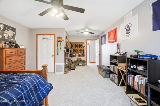 5811 STERLING RIDGE ROAD, Jefferson City, MO 65101