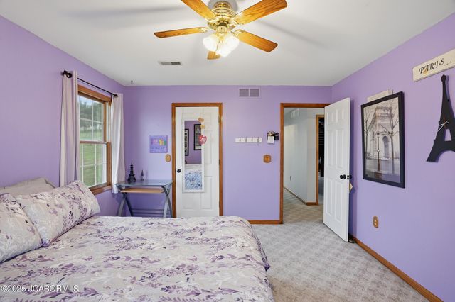 5811 STERLING RIDGE ROAD, Jefferson City, MO 65101