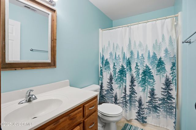 5811 STERLING RIDGE ROAD, Jefferson City, MO 65101