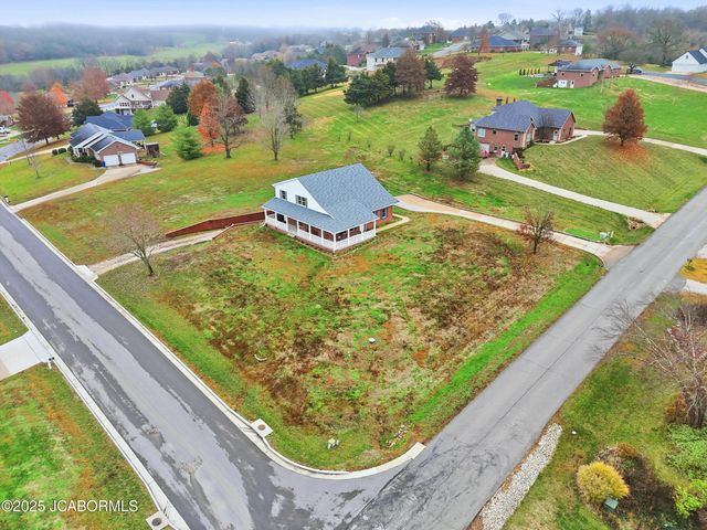 5811 STERLING RIDGE ROAD, Jefferson City, MO 65101