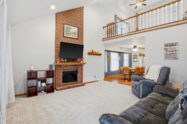 5811 STERLING RIDGE ROAD, Jefferson City, MO 65101