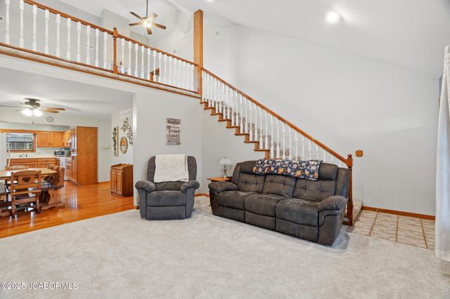 5811 STERLING RIDGE ROAD, Jefferson City, MO 65101