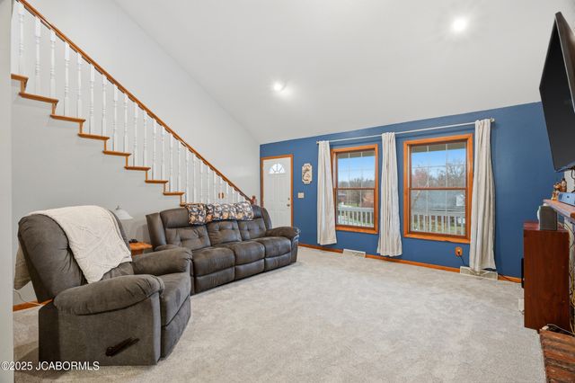 5811 STERLING RIDGE ROAD, Jefferson City, MO 65101