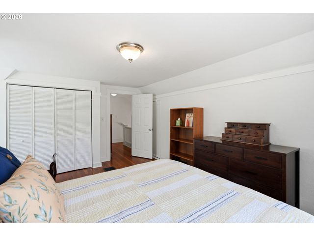 2915 Ne 56TH Ave, Portland, OR 97213