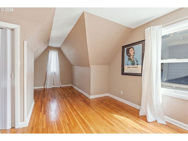 2915 Ne 56TH Ave, Portland, OR 97213