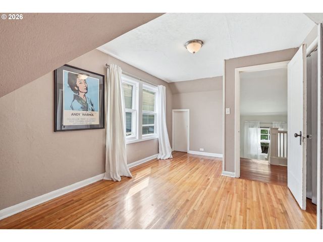 2915 Ne 56TH Ave, Portland, OR 97213