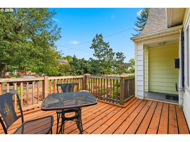 2915 Ne 56TH Ave, Portland, OR 97213