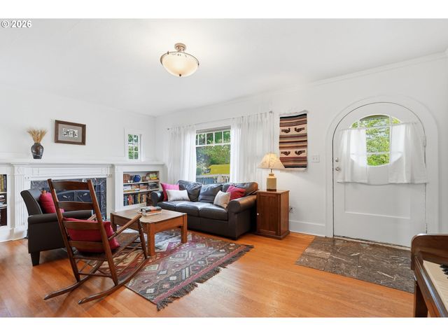 2915 Ne 56TH Ave, Portland, OR 97213