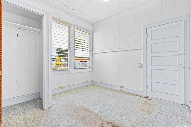 3473 Winam Avenue, Honolulu, HI 96815
