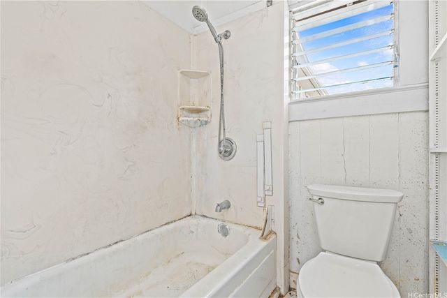 3473 Winam Avenue, Honolulu, HI 96815