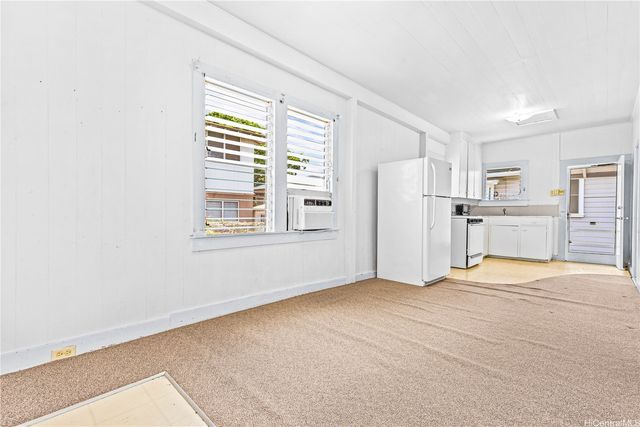 3473 Winam Avenue, Honolulu, HI 96815