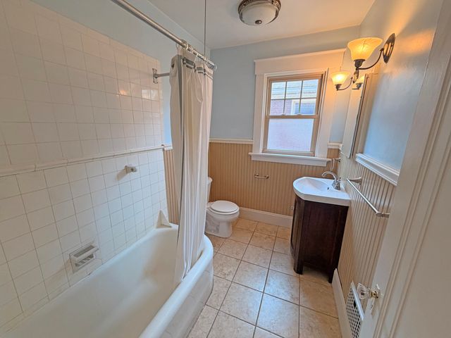 831 N Ft Thomas Avenue, Fort Thomas, KY 41075