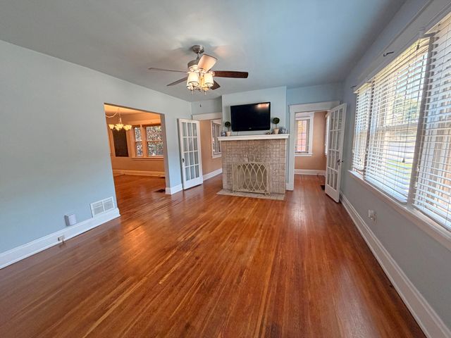 831 N Ft Thomas Avenue, Fort Thomas, KY 41075