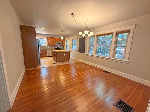 831 N Ft Thomas Avenue, Fort Thomas, KY 41075