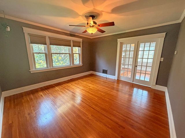 831 N Ft Thomas Avenue, Fort Thomas, KY 41075