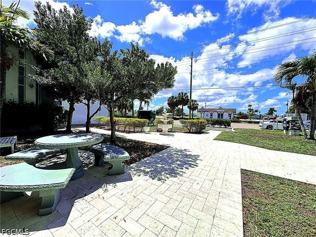 3817 Del Prado BLVD S, Cape Coral, FL 33904