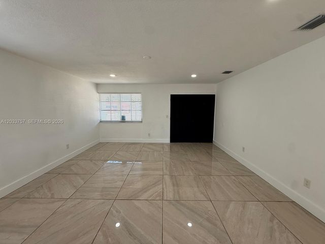 1749 NW 154th St, Miami Gardens, FL 33054