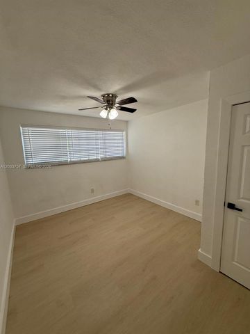 1749 NW 154th St, Miami Gardens, FL 33054