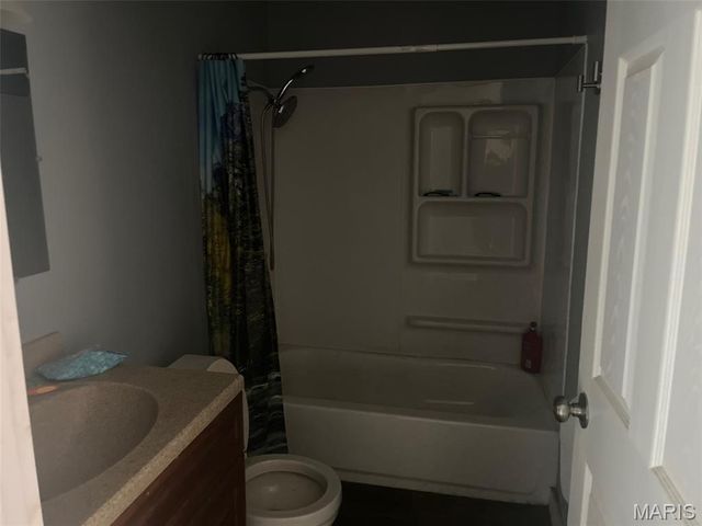 104 Chippewa, Irondale, MO 63648