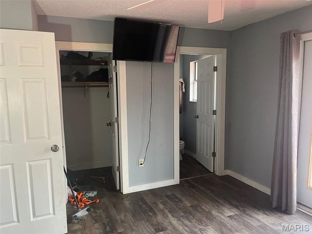 104 Chippewa, Irondale, MO 63648